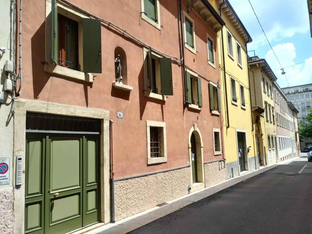 Gecko'S Balcony Apartment Verona Bagian luar foto